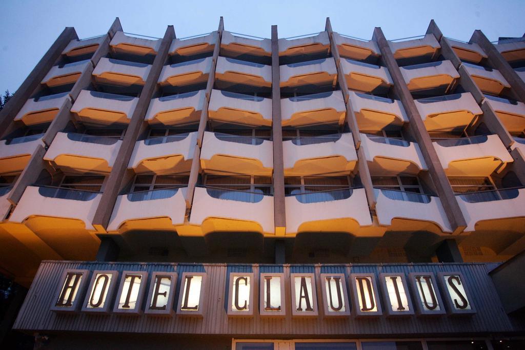 Hotel Claudius ソンバトヘイ エクステリア 写真